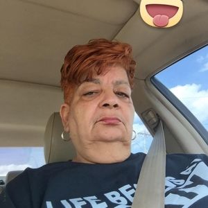 Meet your Posher, Paula